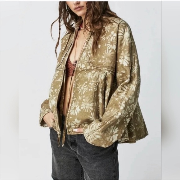 BRAND NEW FREE PEOPLE JACKET - Picture 2 of 7